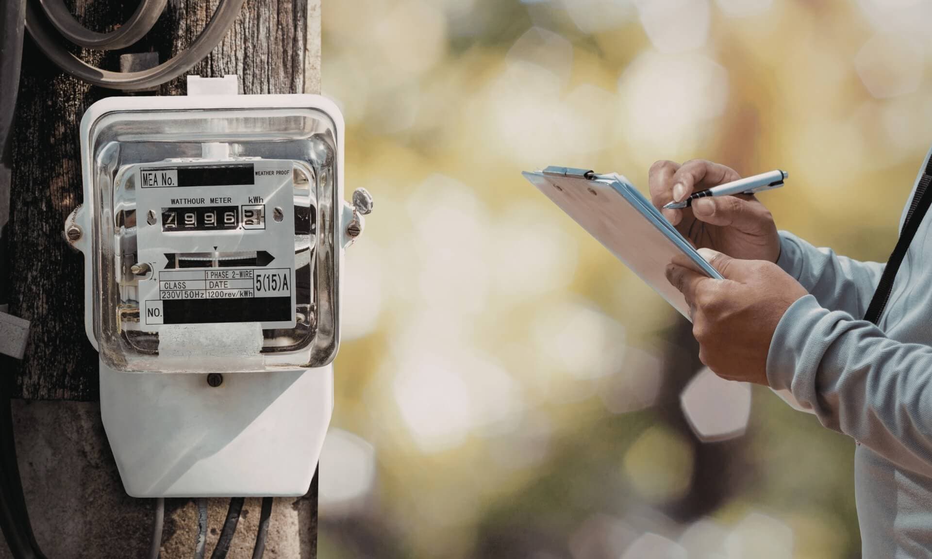 Cómo leer un contador de luz analógico