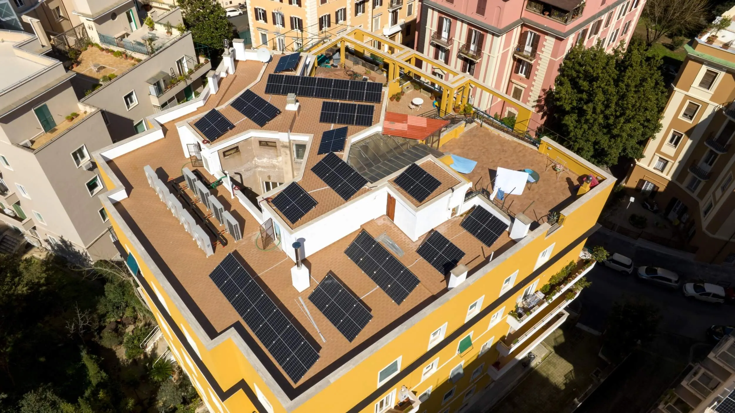Placas solares en comunidad de vecinos con Nabalia Energía Placas solares en comunidad de vecinos con Nabalia Energía