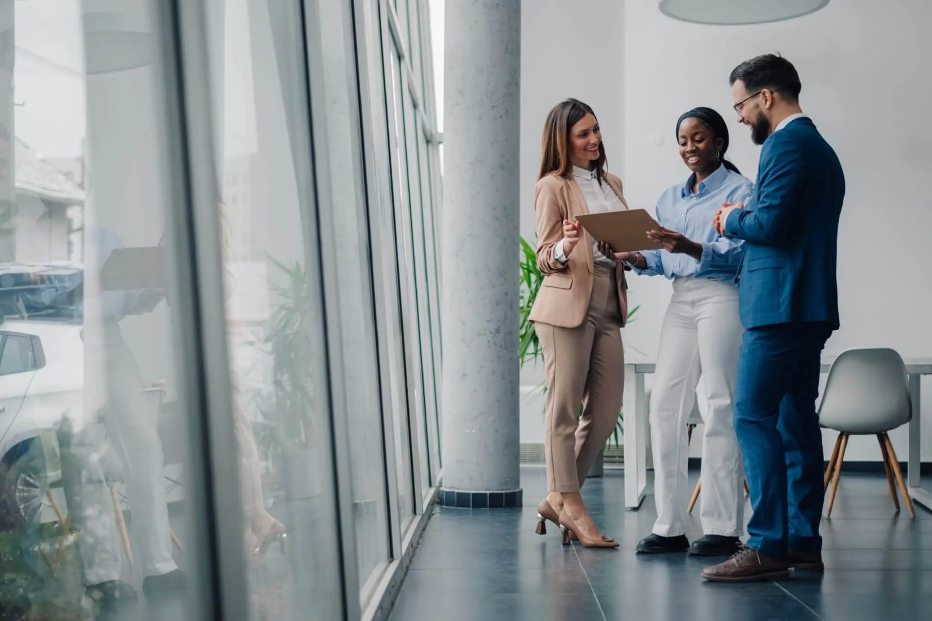 Estratégias eficazes para captar comerciais de energia qualificados a nível empresarial