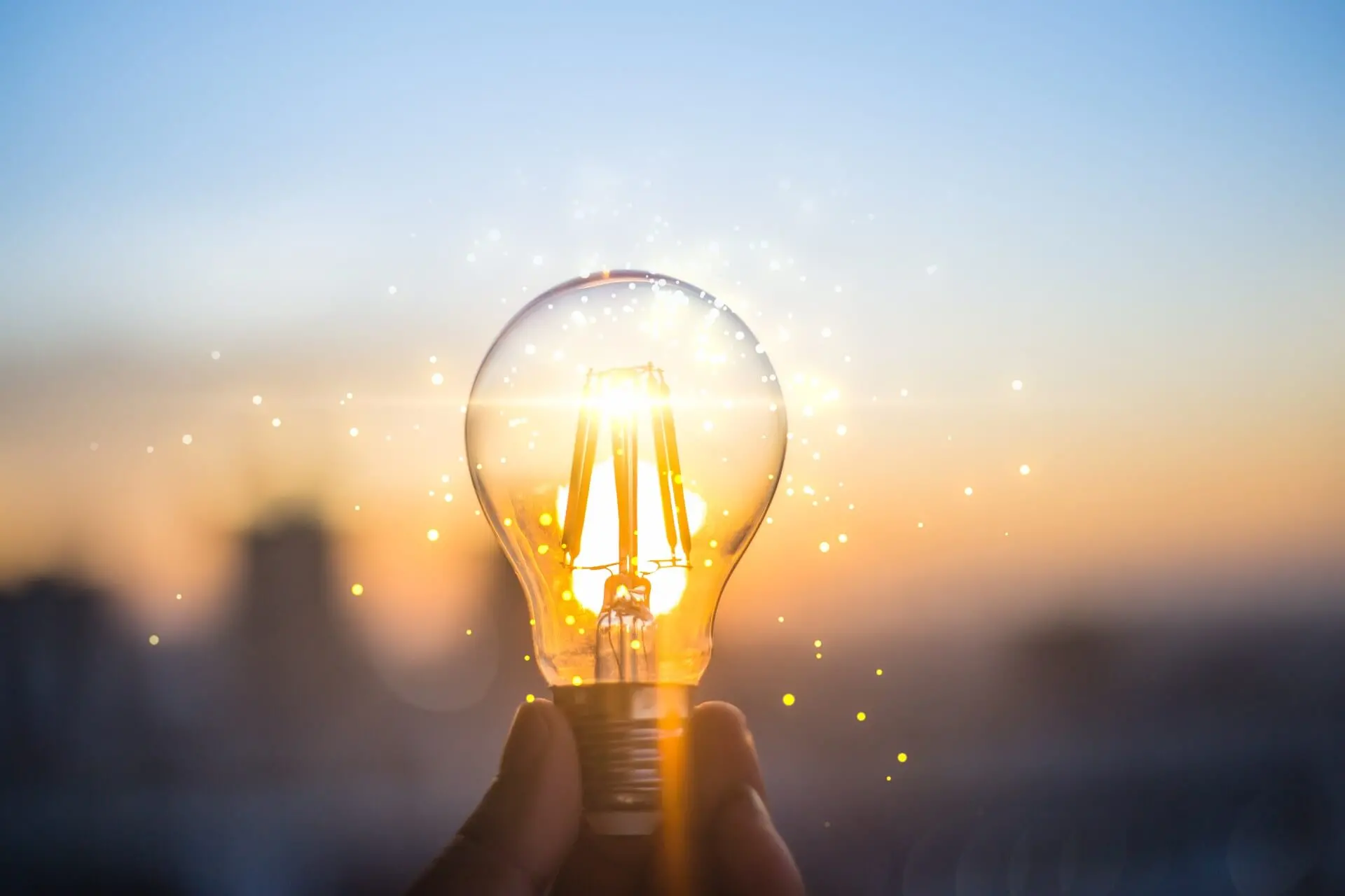 Como a reabertura do Estreito de Ormuz pode influenciar os preços da energia na Europa em 2026